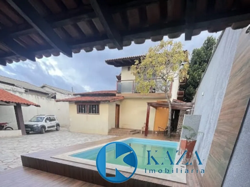 Casa, 3 quartos, 257 m² - Foto 2