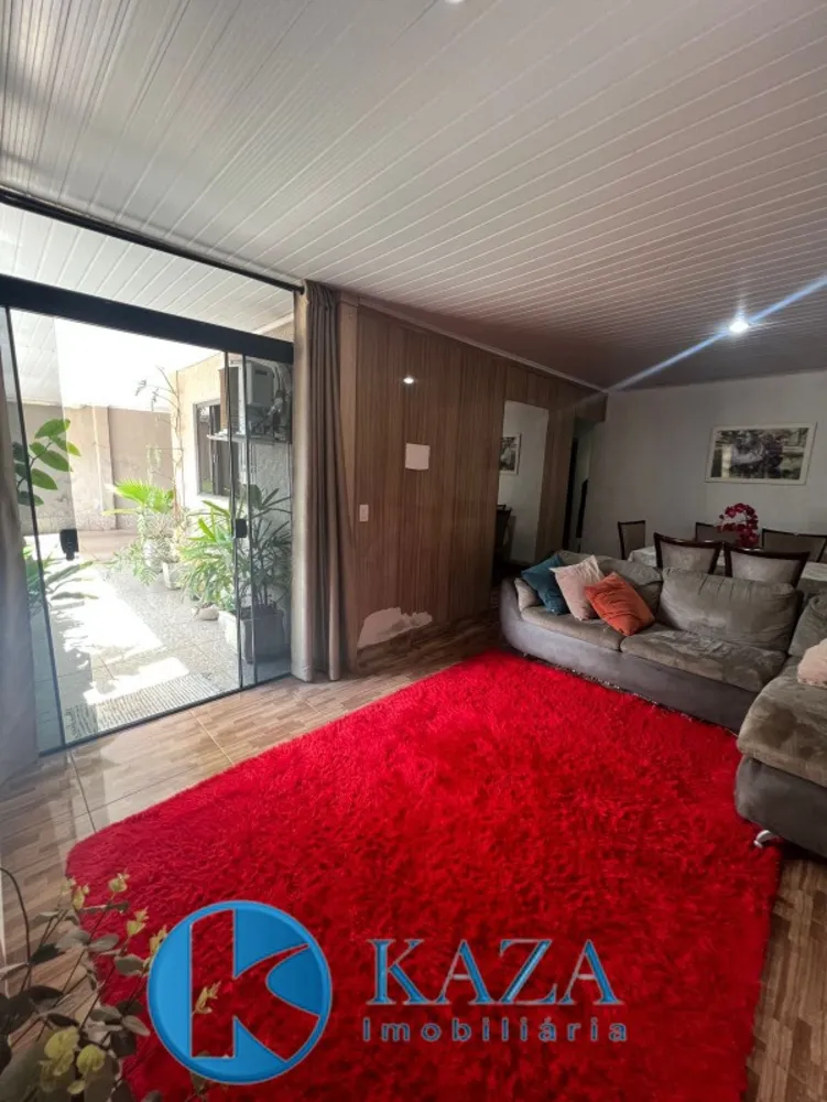 Casa, 3 quartos, 168 m² - Foto 2