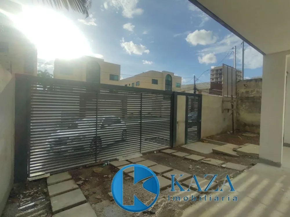 Casa, 3 quartos, 180 m² - Foto 2