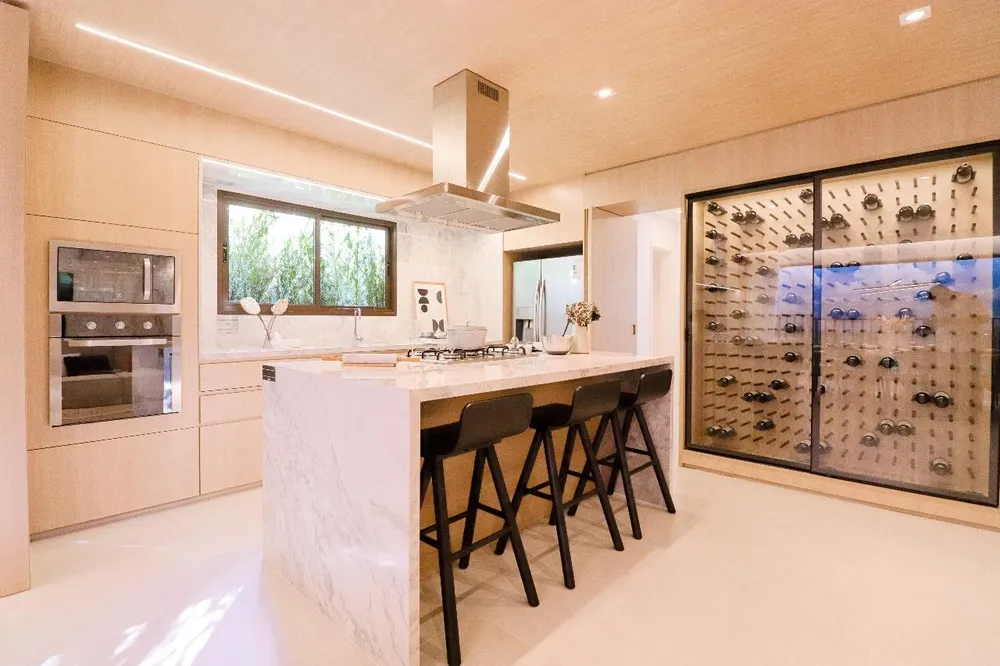 Apartamento, 4 quartos, 128325 m² - Foto 2