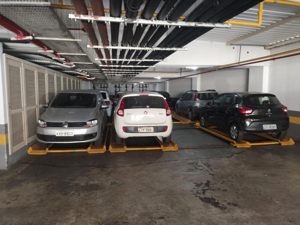 Apartamento à venda com 2 quartos, 65m² - Foto 20