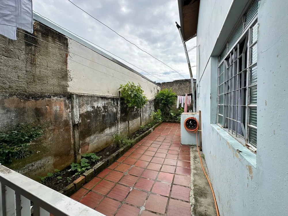 Casa, 5 quartos, 144 m² - Foto 2