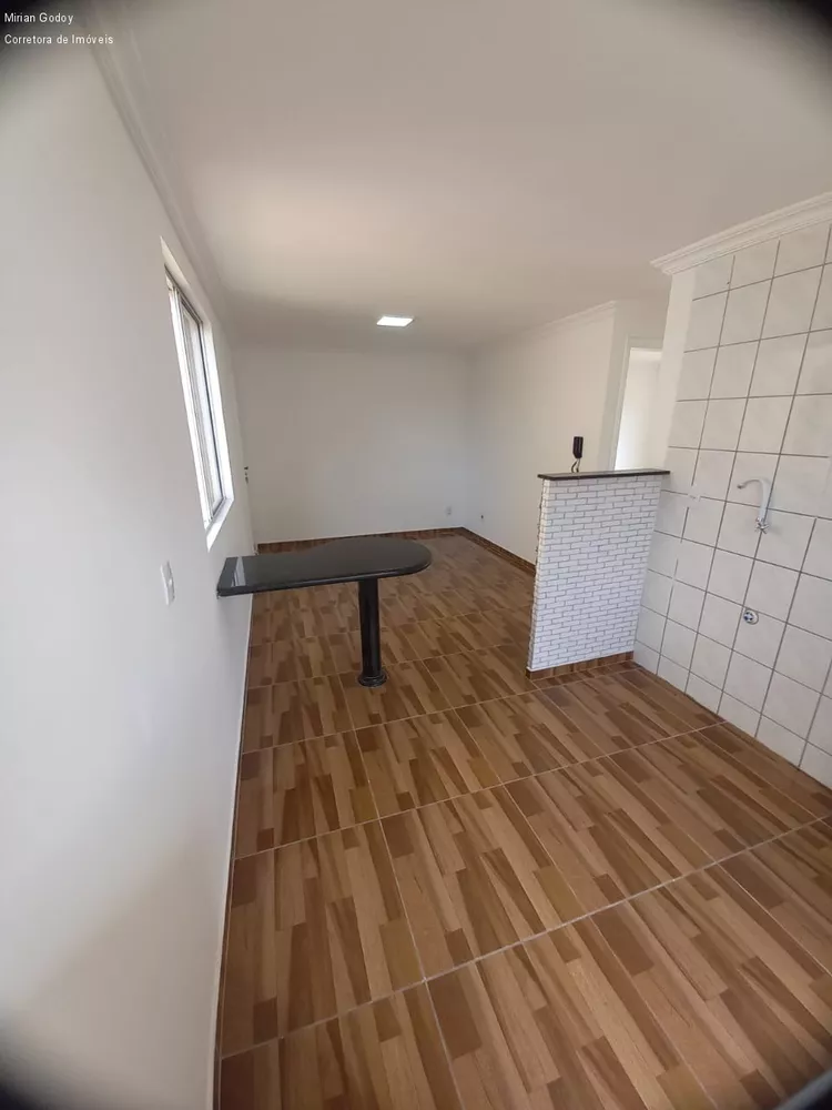 Apartamento à venda com 2 quartos, 6m² - Foto 11