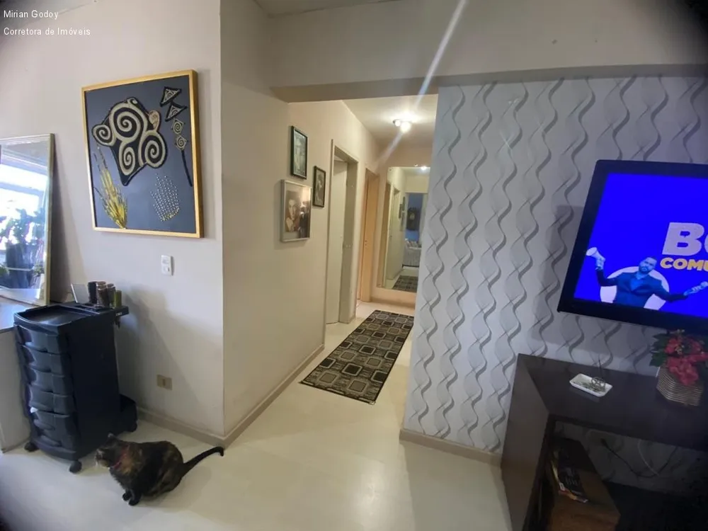 Apartamento, 3 quartos, 18 m² - Foto 1