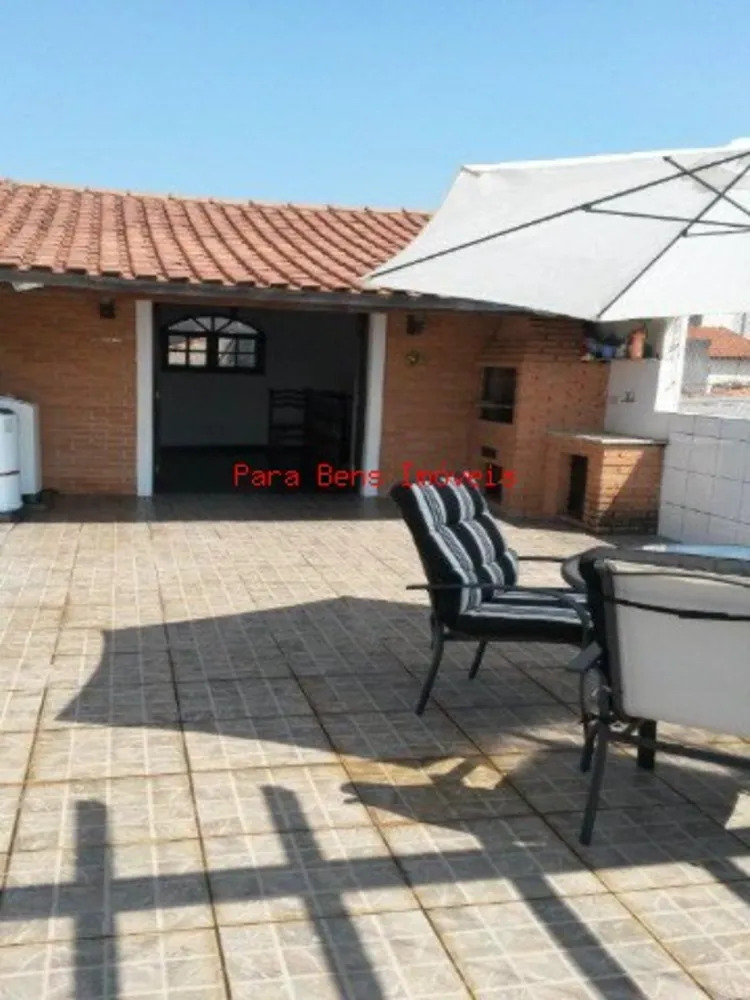Sobrado, 3 quartos, 295 m² - Foto 1