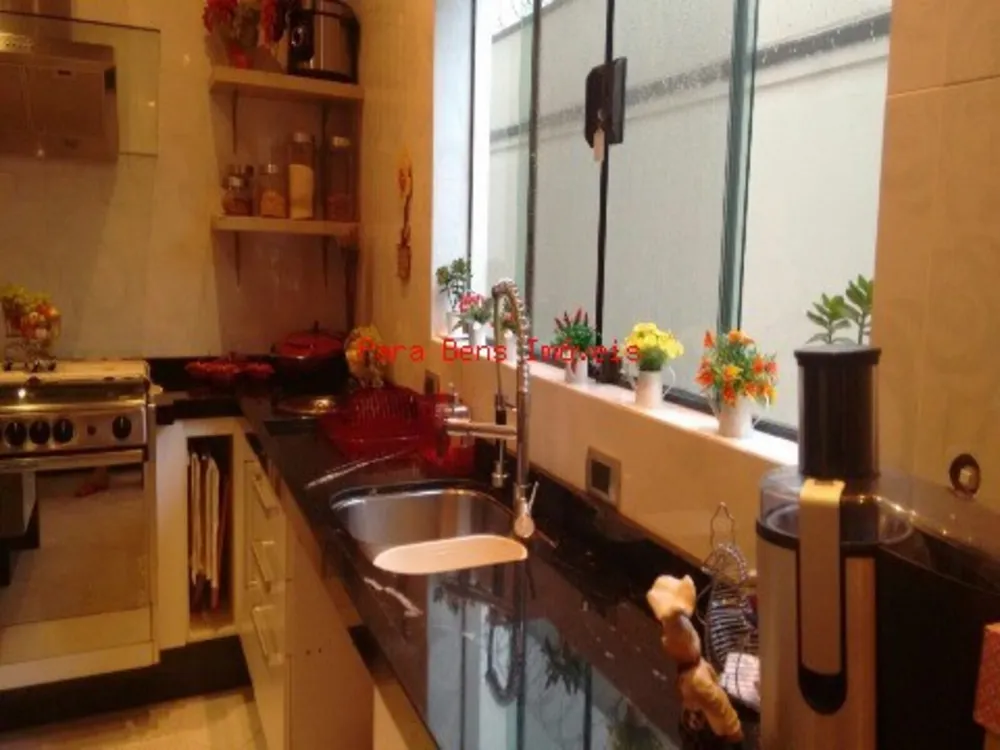 Sobrado, 4 quartos, 322 m² - Foto 2