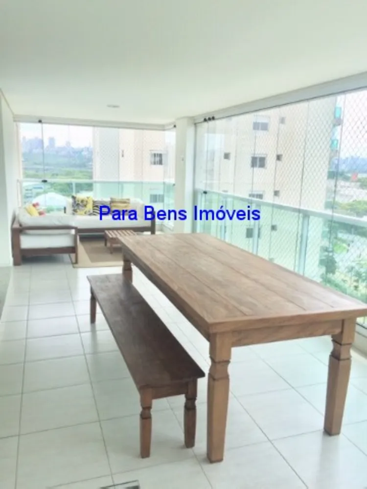 Apartamento, 3 quartos, 234 m² - Foto 2