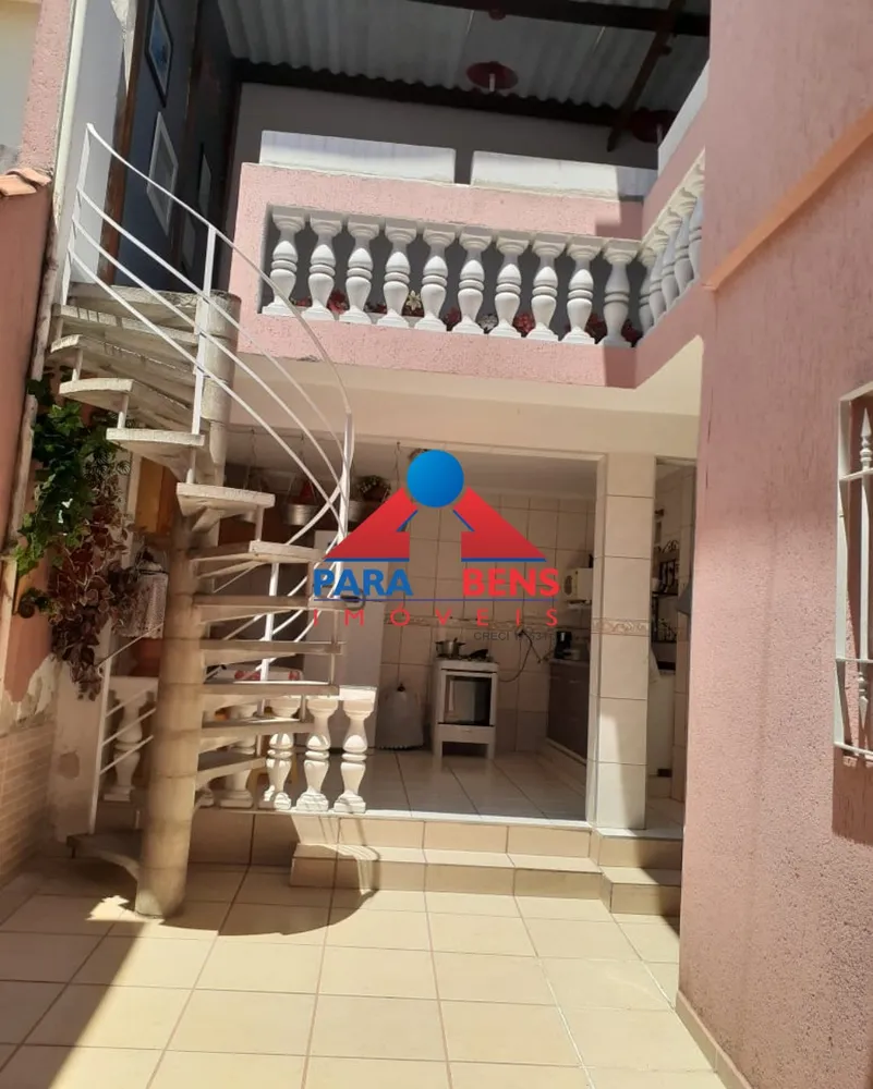 Casa, 3 quartos, 166 m² - Foto 1
