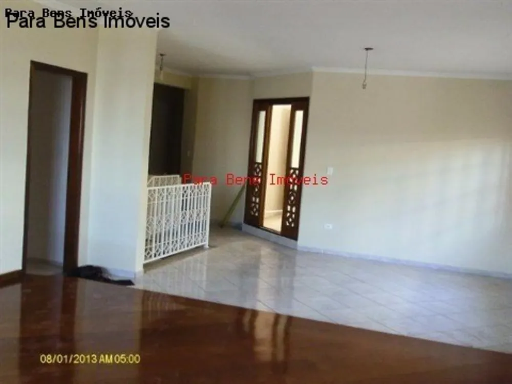 Casa, 4 quartos, 332 m² - Foto 1