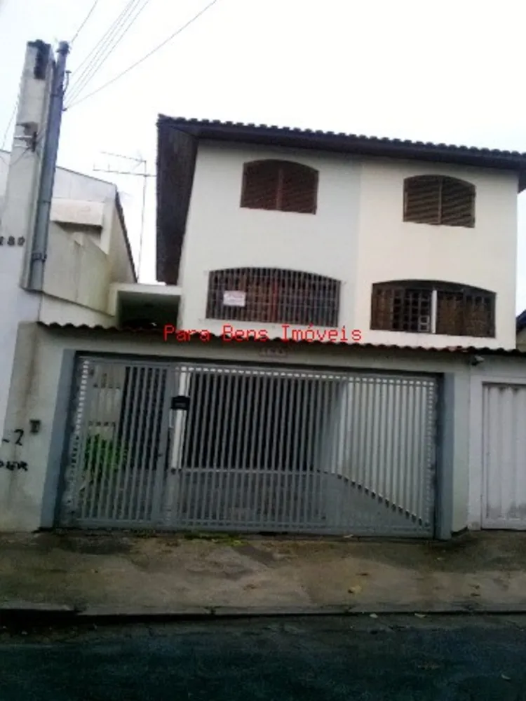 Sobrado, 3 quartos, 180 m² - Foto 1