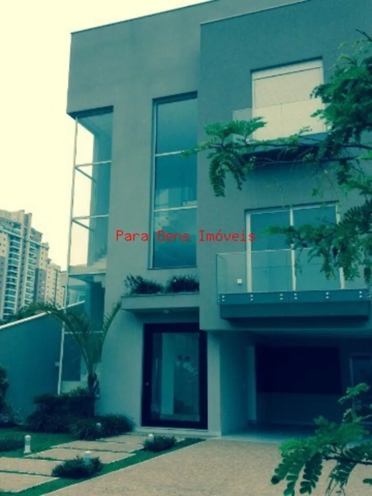 Sobrado, 4 quartos, 440 m² - Foto 1