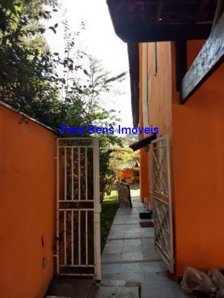 Casa, 4 quartos, 240 m² - Foto 2