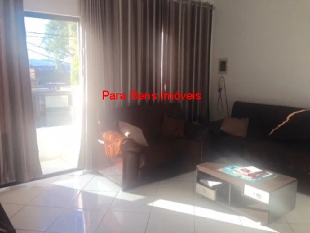 Casa, 3 quartos, 183 m² - Foto 2