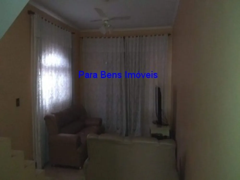 Casa, 3 quartos, 235 m² - Foto 3