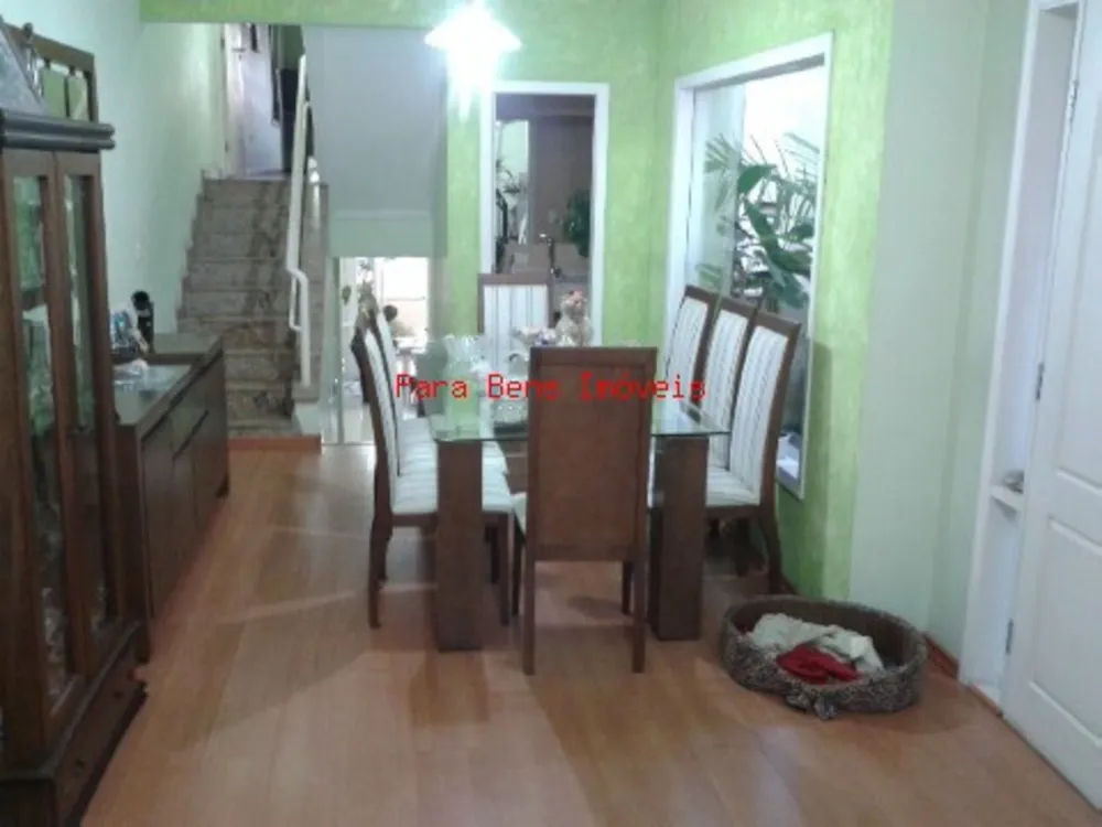 Sobrado, 3 quartos, 299 m² - Foto 1