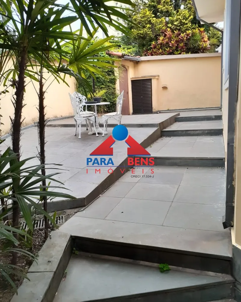 Casa, 5 quartos, 294 m² - Foto 2