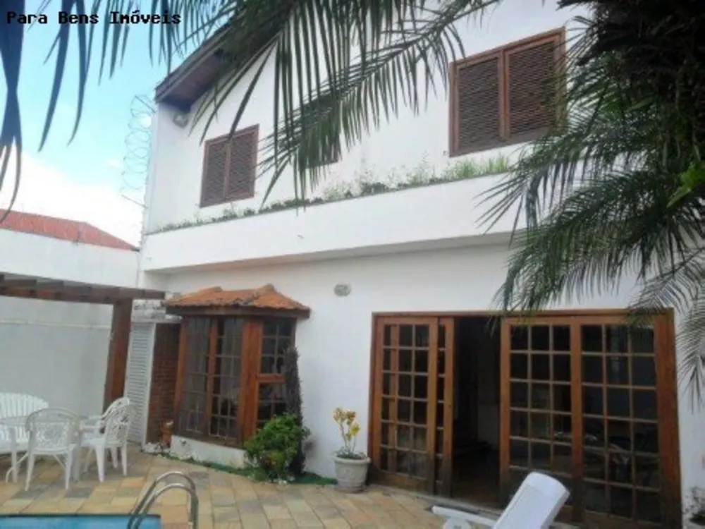 Casa, 5 quartos, 285 m² - Foto 1