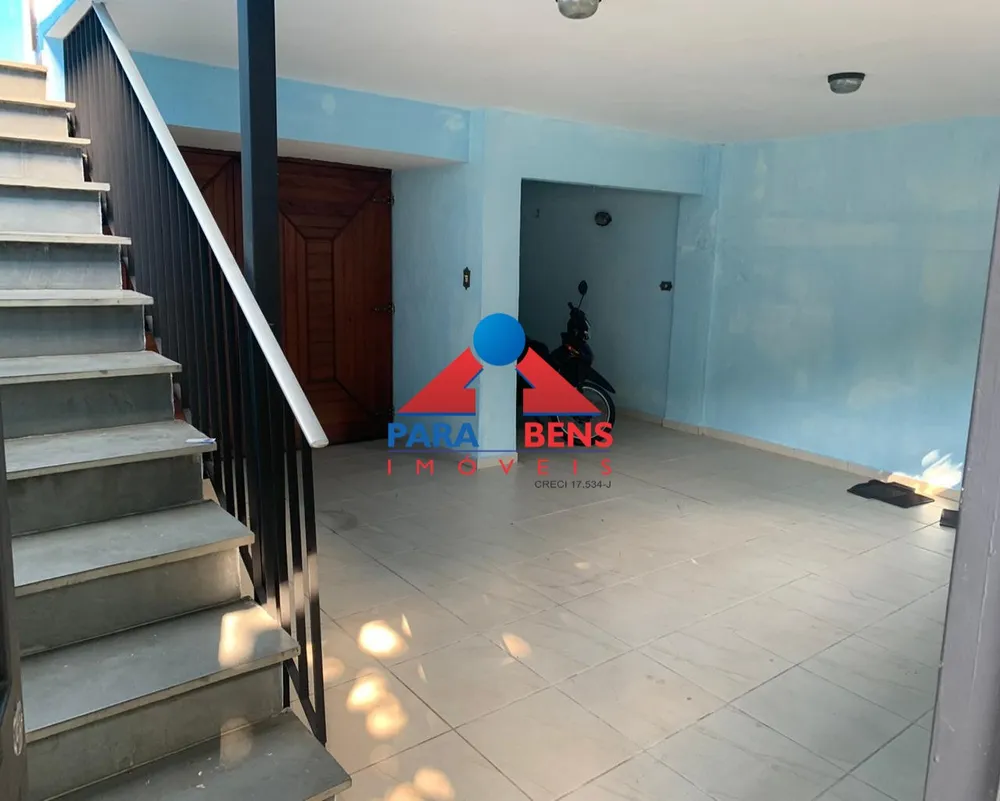 Casa, 4 quartos, 210 m² - Foto 1