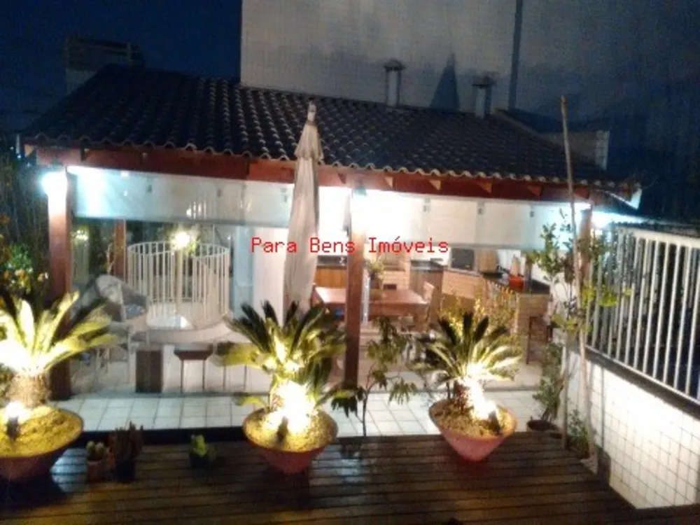 Cobertura, 2 quartos, 220 m² - Foto 1