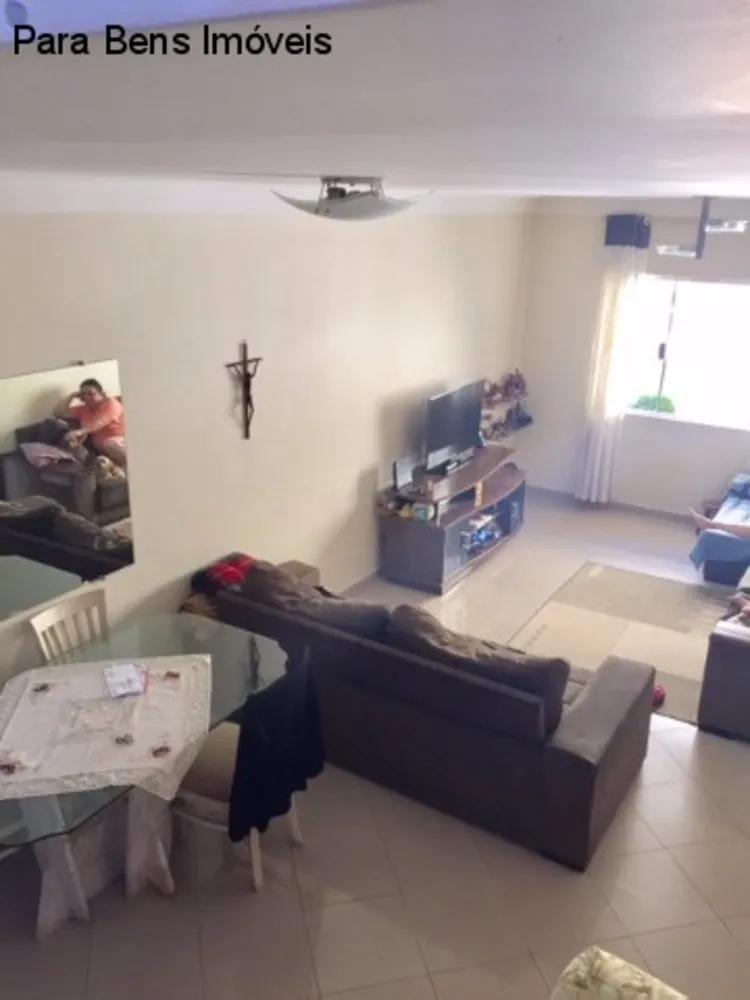 Casa, 3 quartos, 241 m² - Foto 3