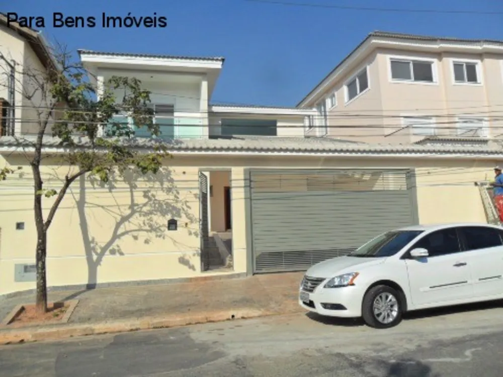 Casa, 3 quartos, 250 m² - Foto 1