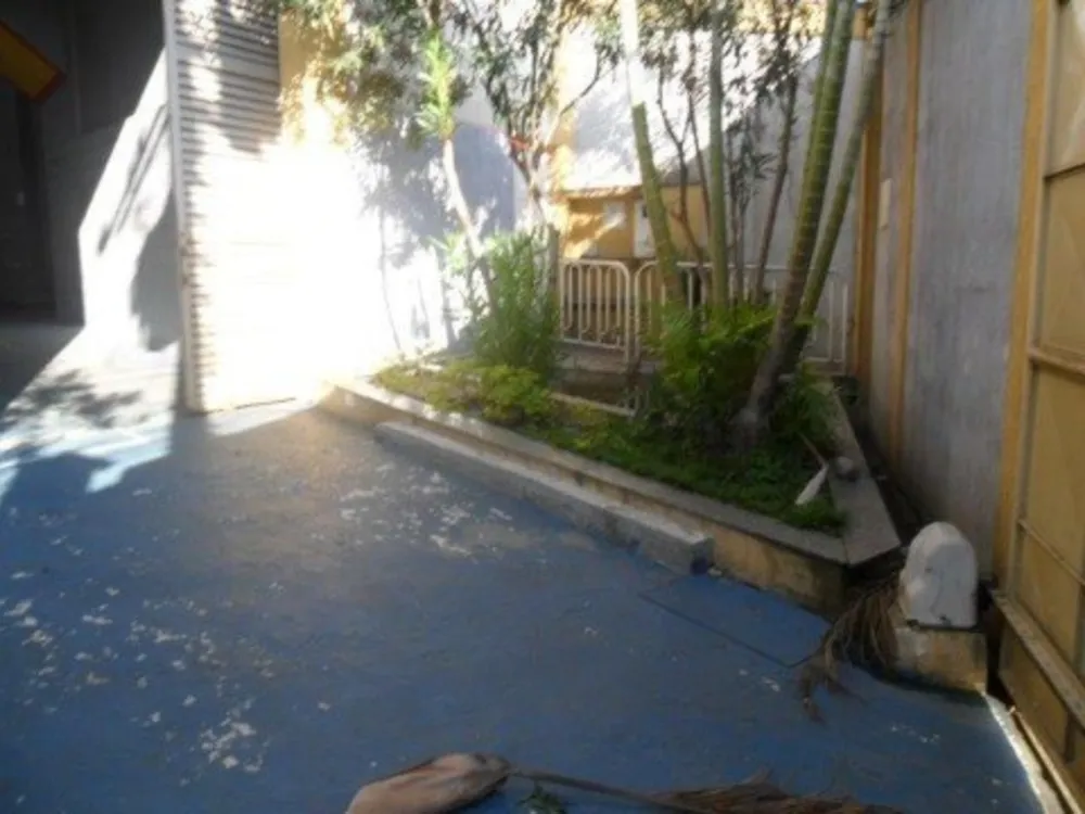 Depósito-Galpão, 1350 m² - Foto 2