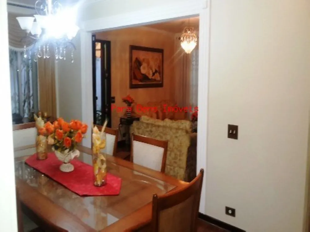 Casa, 4 quartos, 250 m² - Foto 4