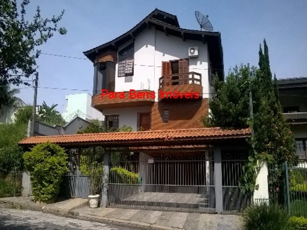 Sobrado, 4 quartos, 457 m² - Foto 1