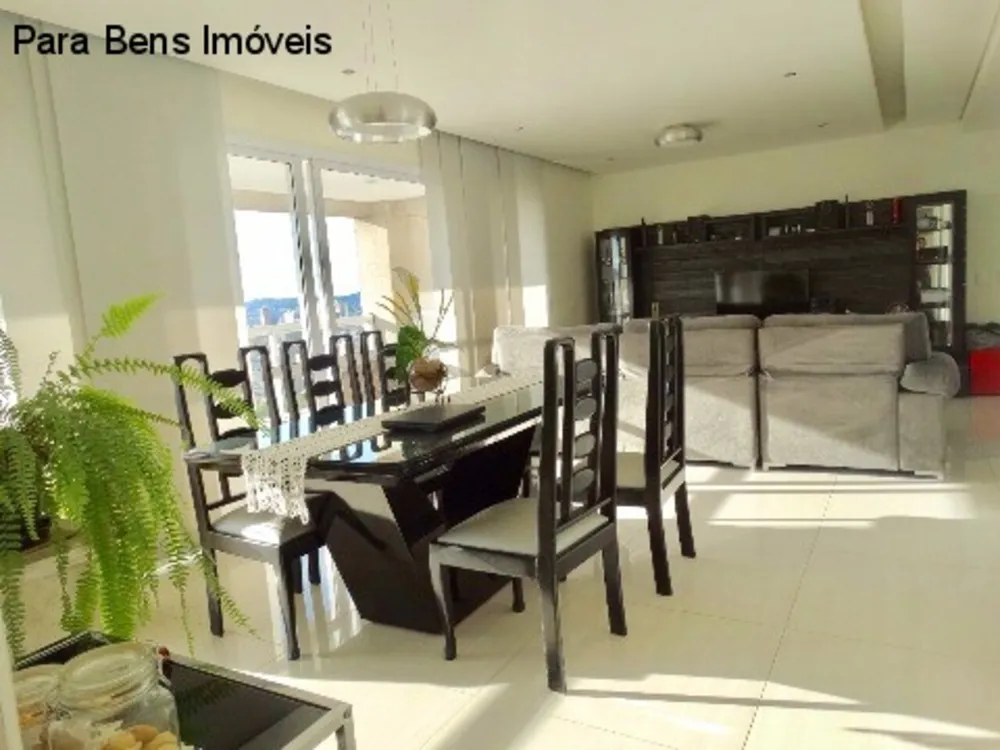 Apartamento, 3 quartos, 187 m² - Foto 1