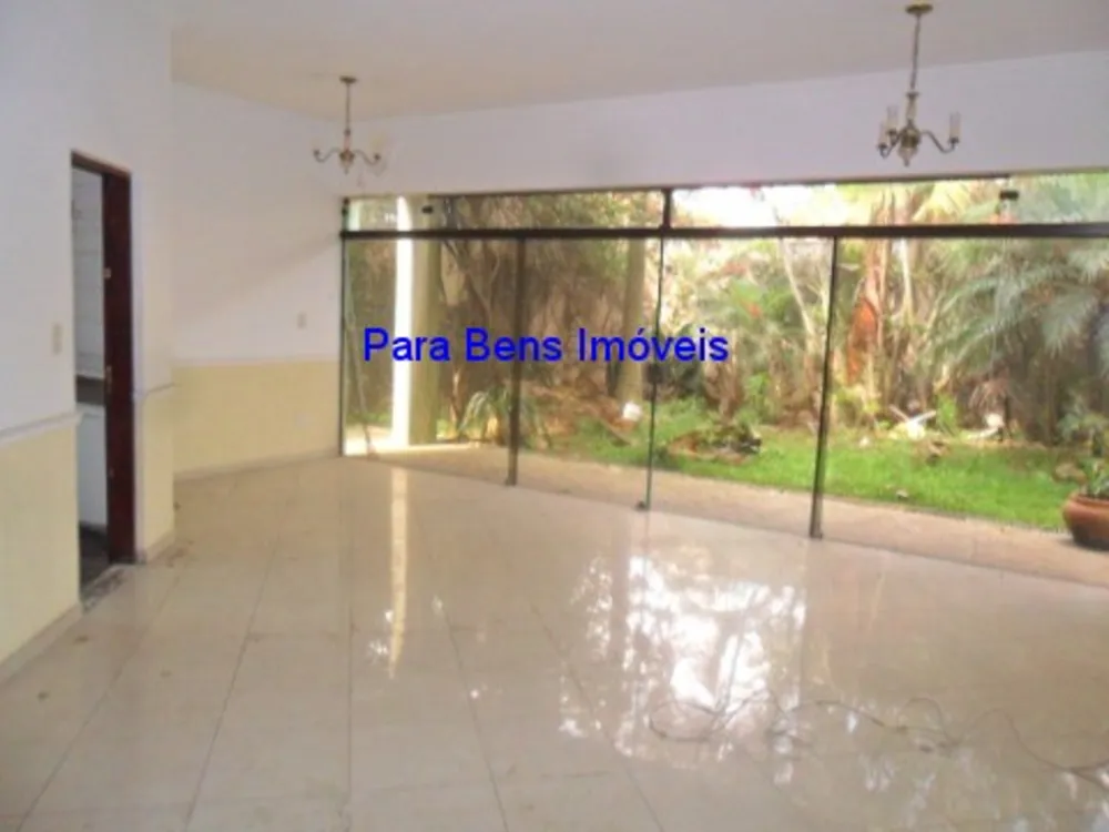Casa, 4 quartos, 207 m² - Foto 2