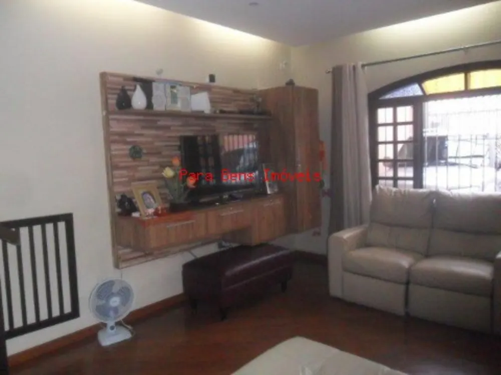 Sobrado, 3 quartos, 235 m² - Foto 2