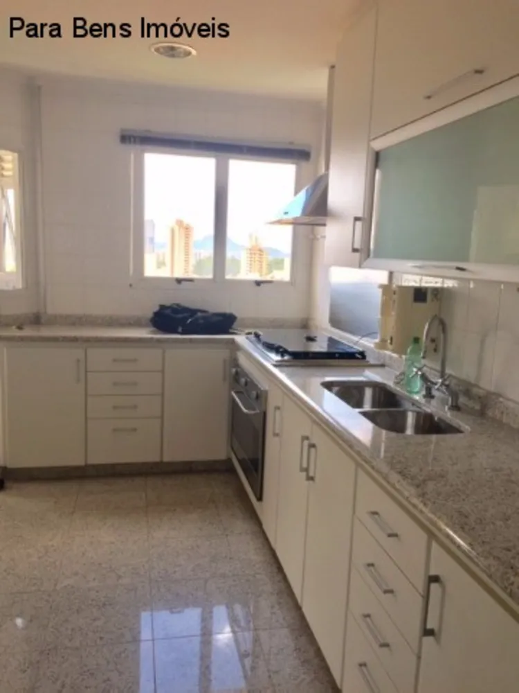 Cobertura, 3 quartos, 280 m² - Foto 4