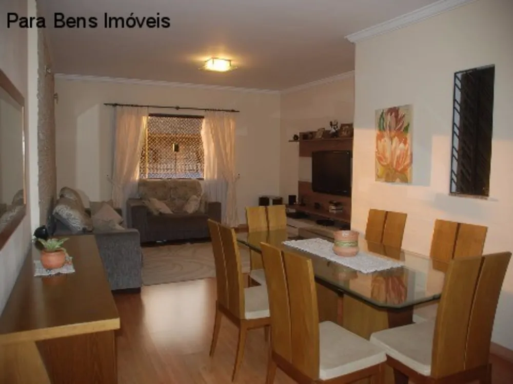 Casa, 4 quartos, 200 m² - Foto 2