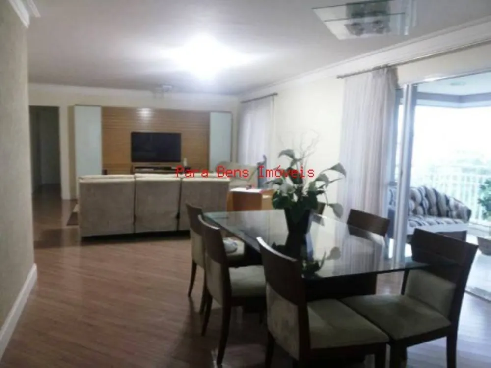 Apartamento, 3 quartos, 184 m² - Foto 1