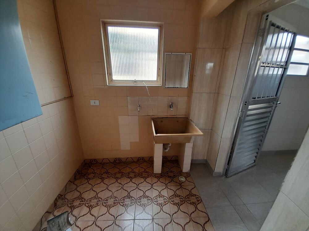 Sobrado à venda com 2 quartos, 60m² - Foto 2