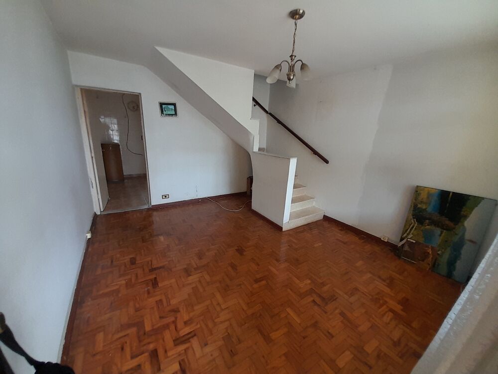 Sobrado à venda com 2 quartos, 60m² - Foto 1