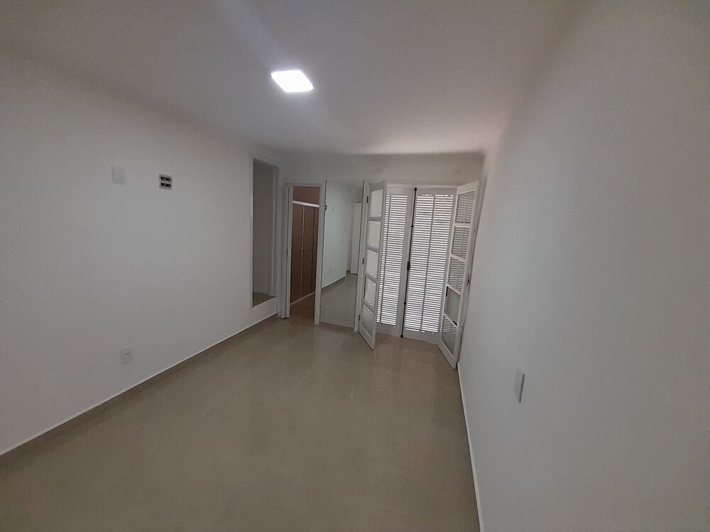 Sobrado à venda com 3 quartos, 110m² - Foto 18