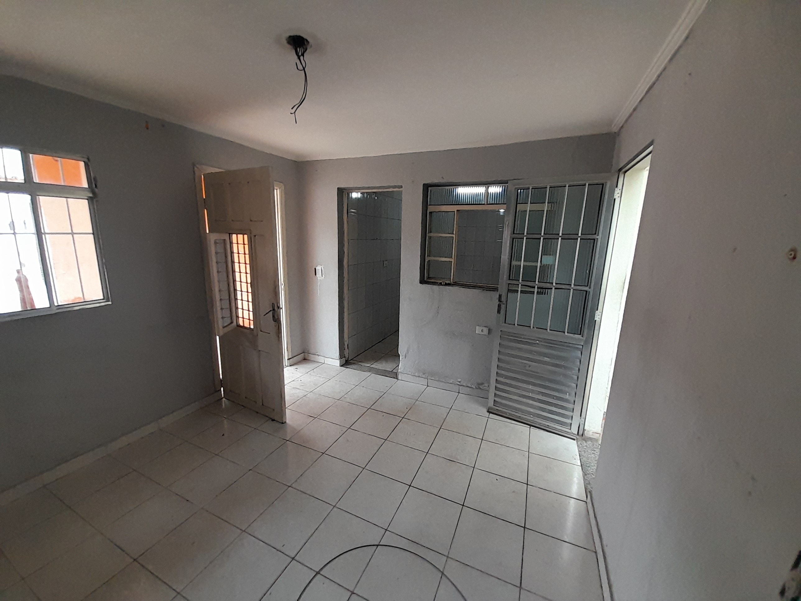 Casa à venda com 2 quartos, 100m² - Foto 18