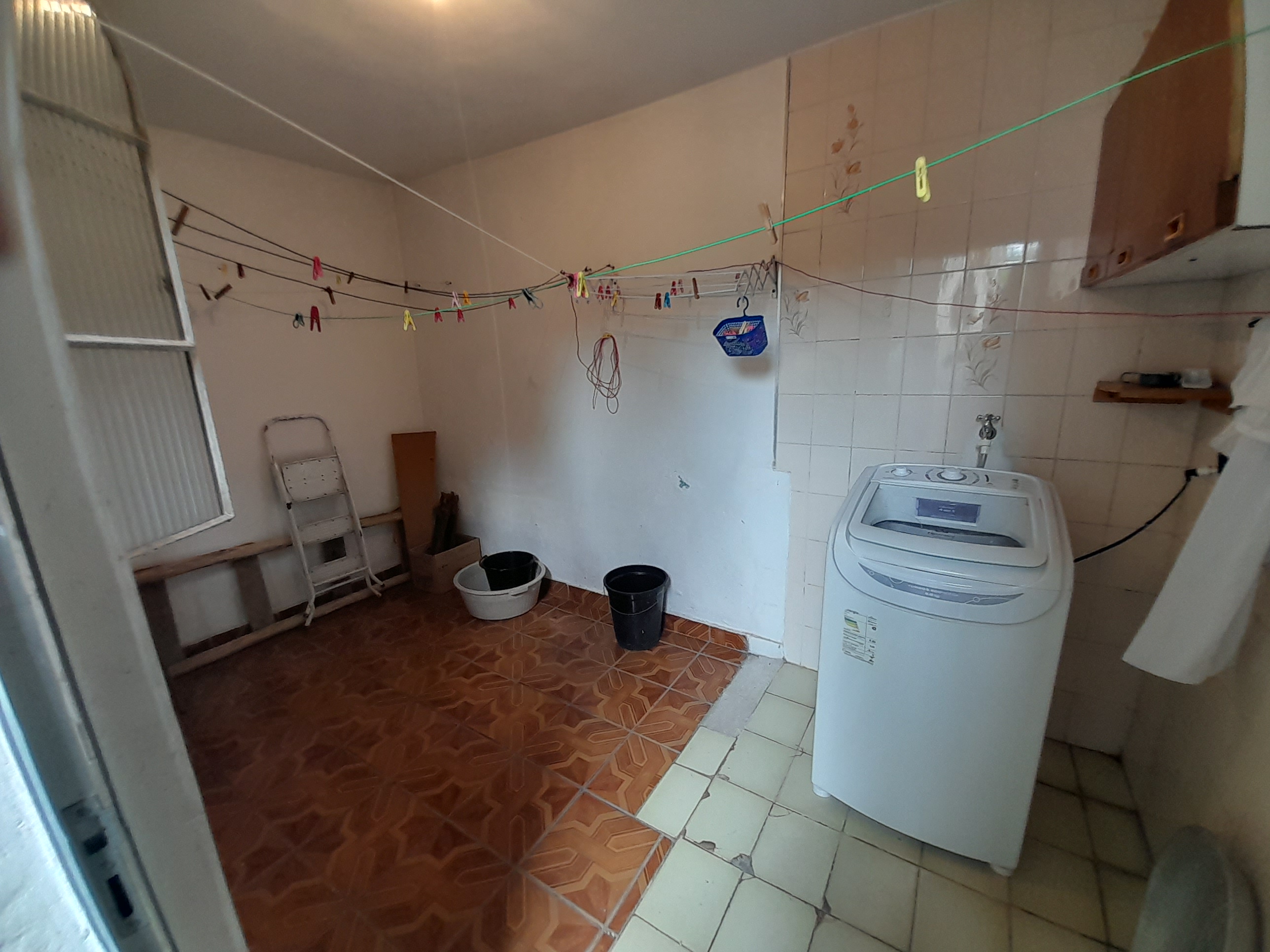 Sobrado à venda com 6 quartos, 255m² - Foto 2