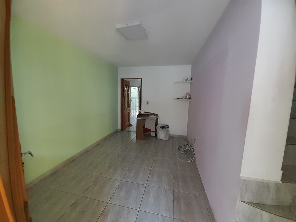 Sobrado à venda com 2 quartos, 110m² - Foto 2