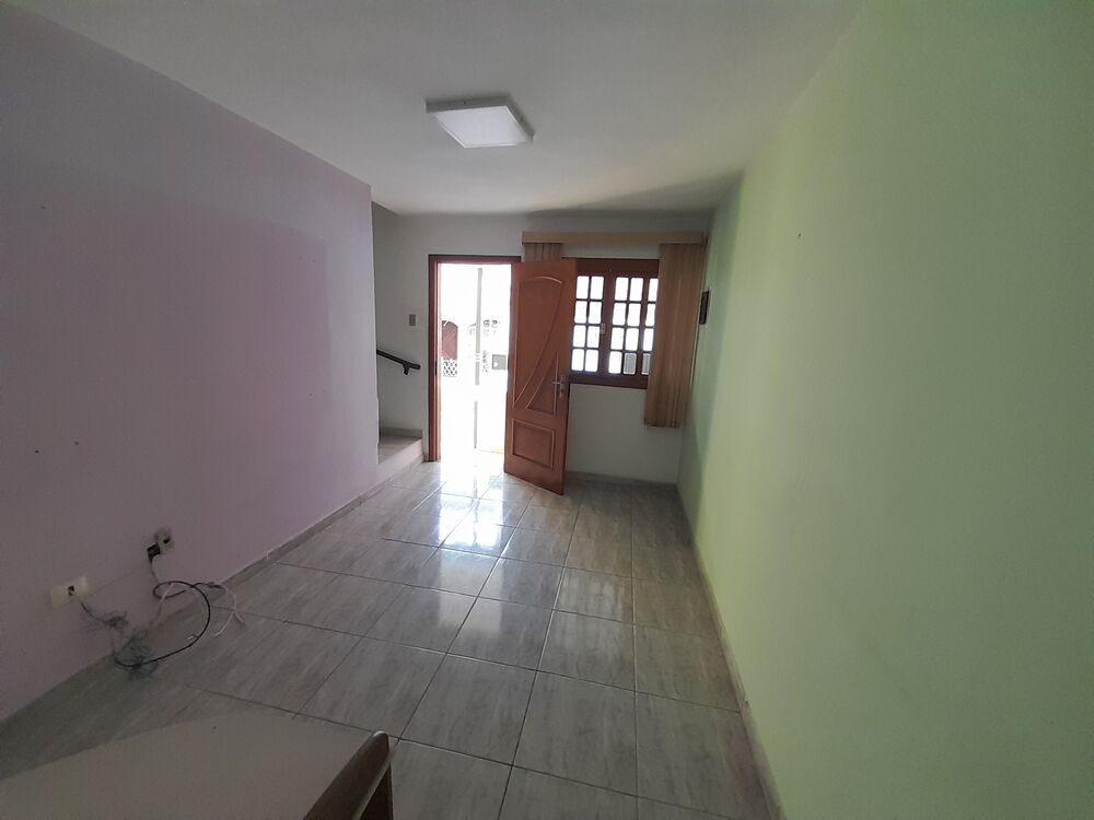 Sobrado à venda com 2 quartos, 110m² - Foto 3