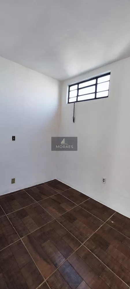 Casa à venda com 4 quartos, 163m² - Foto 16