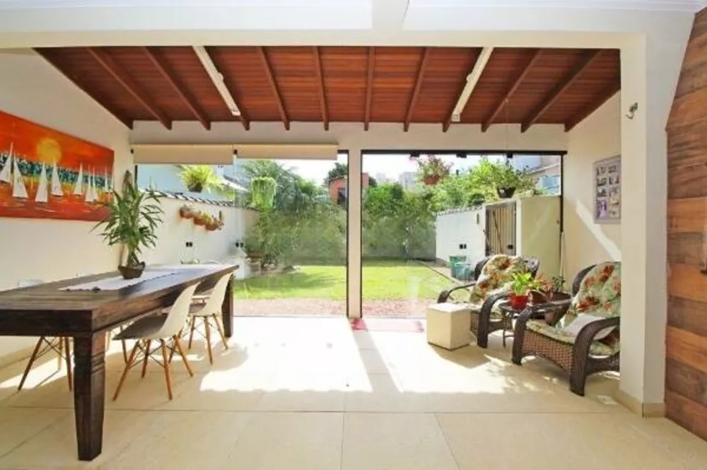 Casa à venda com 3 quartos, 192m² - Foto 6