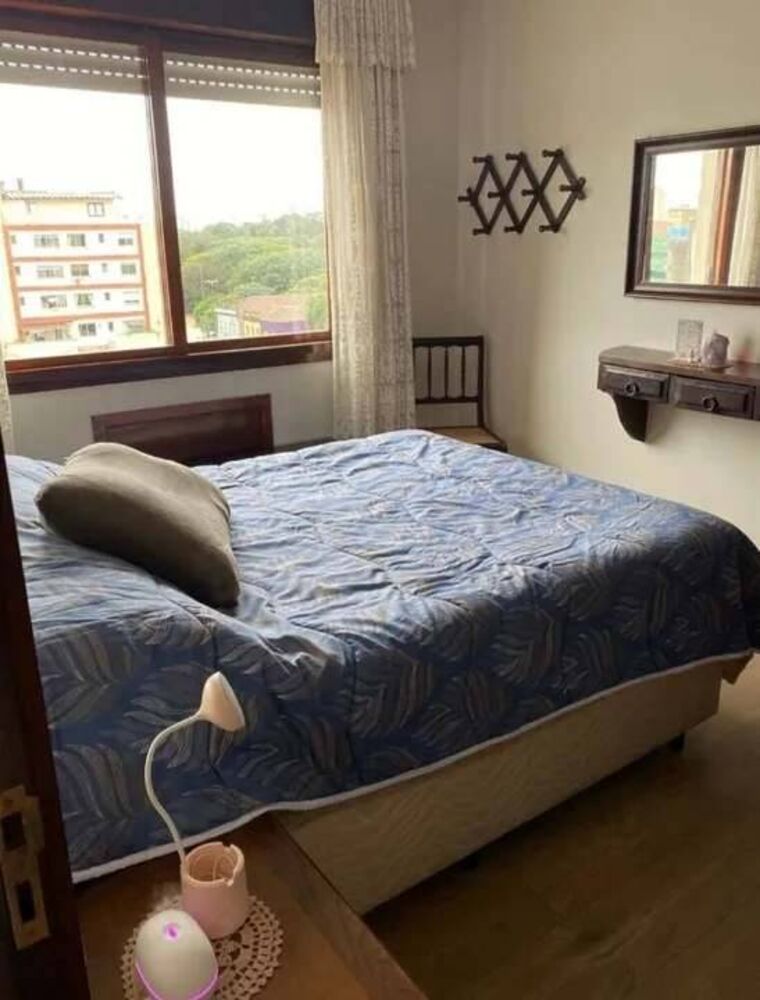 Apartamento à venda com 1 quarto, 50m² - Foto 2