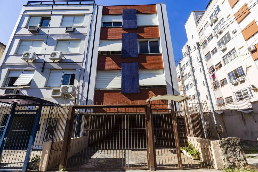 Apartamento à venda com 3 quartos, 97m² - Foto 1