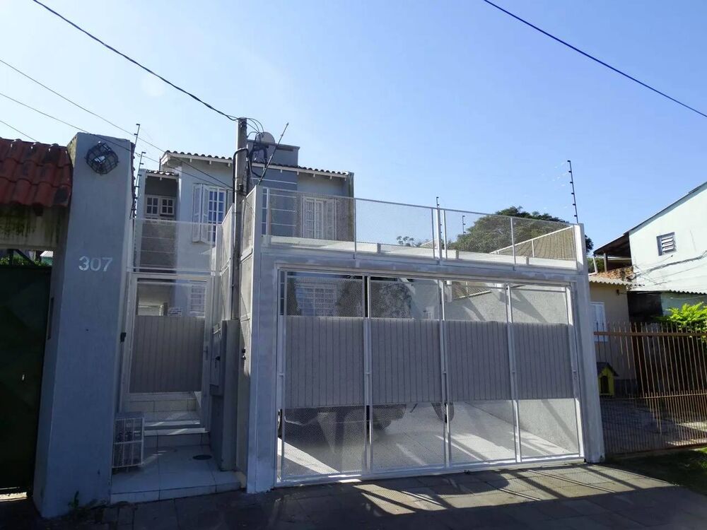 Casa, 5 quartos, 244 m² - Foto 1