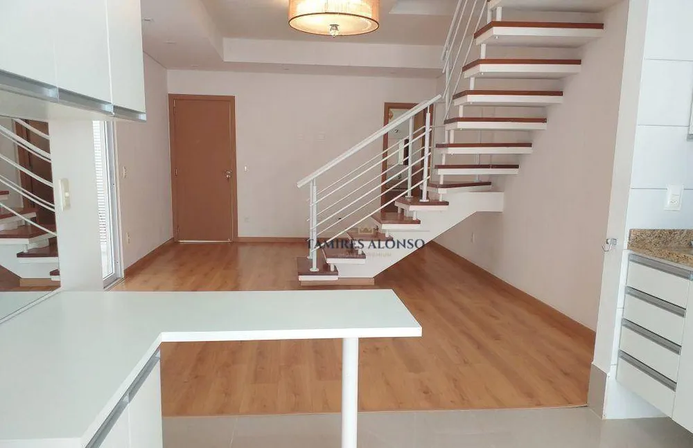 Casa, 3 quartos, 105 m² - Foto 2