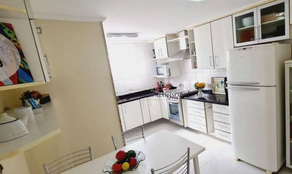 Casa, 3 quartos, 183 m² - Foto 2