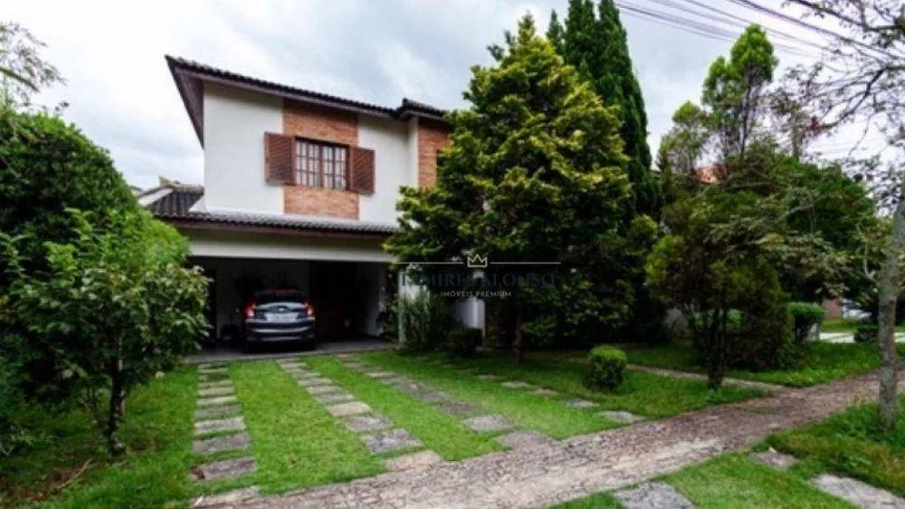 Casa, 3 quartos, 285 m² - Foto 1