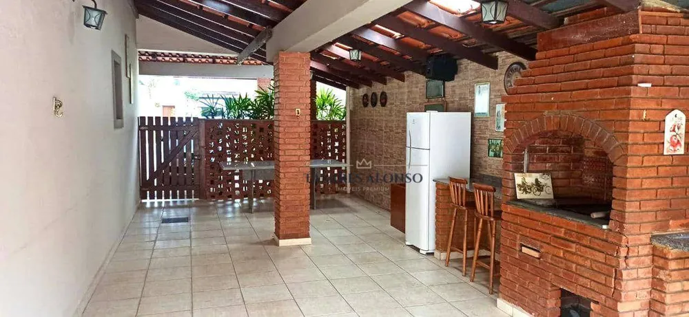 Casa, 3 quartos, 280 m² - Foto 4